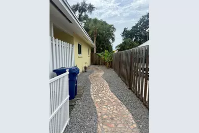 2716 Blossom Drive, Sarasota, FL 34239 - Photo 12