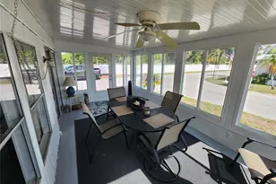 808 53rd Ave E, Bradenton, FL 34203 - Photo 12