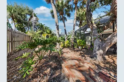 5451 Shadow Lawn Drive, Sarasota, FL 34242 - Photo 56