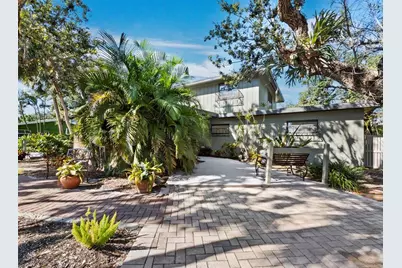 5451 Shadow Lawn Drive, Sarasota, FL 34242 - Photo 12
