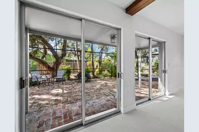 5451 Shadow Lawn Drive, Sarasota, FL 34242 - Photo 20