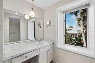 5451 Shadow Lawn Dr, Sarasota, FL 34242 - Photo 52