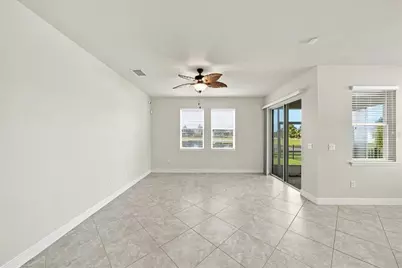 5082 Inshore Landings Drive, Apollo Beach, FL 33572 - Photo 8