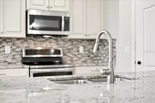 5082 Inshore Landings Dr, Apollo Beach, FL 33572 - Photo 4