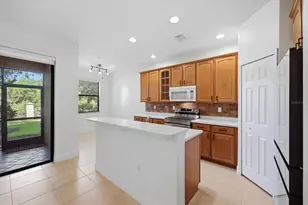 4224 Via Piedra Cir, Sarasota, FL 34233 - Photo 18