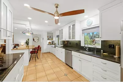 3504 Brookline Drive, Sarasota, FL 34239 - Photo 8