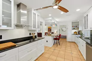3504 Brookline Dr, Sarasota, FL 34239 - Photo 8
