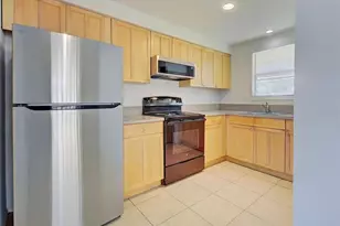 22392 Buffalo Ave, Port Charlotte, FL 33952 - Photo 10