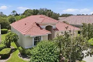 8492 Idlewood Ct, Lakewood Ranch, FL 34202 - Photo 32