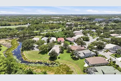 8492 Idlewood Court, Lakewood Ranch, FL 34202 - Photo 44