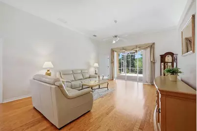 8492 Idlewood Court, Lakewood Ranch, FL 34202 - Photo 14