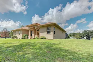 6930 69th St E, Palmetto, FL 34221 - Photo 2