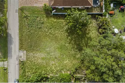 2930 Hawthorne Street, Sarasota, FL 34239 - Photo 6