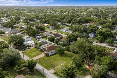2930 Hawthorne Street, Sarasota, FL 34239 - Photo 14