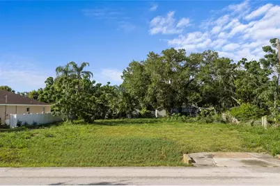 2930 Hawthorne Street, Sarasota, FL 34239 - Photo 1