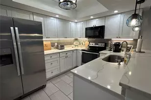 6301 Manatee Ave W, Bradenton, FL 34209 - Photo 4