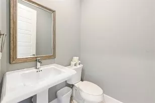 418 Magnolia Ave, Anna Maria, FL 34216 - Photo 24