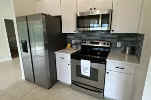 11074 Carnegie Ave, Englewood, FL 34224 - Photo 6