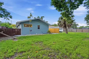1915 Colleen St, Sarasota, FL 34231 - Photo 38