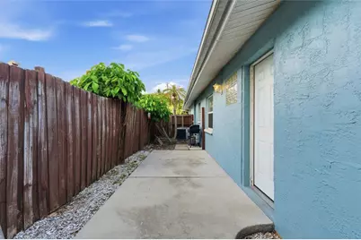 1915 Colleen Street, Sarasota, FL 34231 - Photo 36