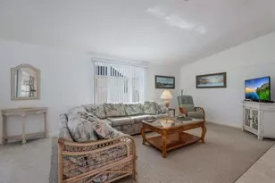 2804 Avenue C, Holmes Beach, FL 34217 - Photo 4