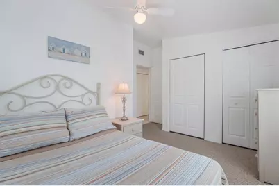 2804 Avenue C, Holmes Beach, FL 34217 - Photo 20