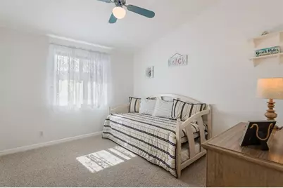 2804 Avenue C, Holmes Beach, FL 34217 - Photo 16