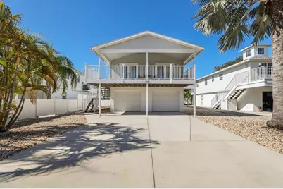 2804 Avenue C, Holmes Beach, FL 34217 - Photo 1