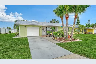 1003 21st Avenue W, Palmetto, FL 34221 - Photo 2