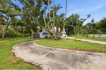 3404 62nd Street E, Bradenton, FL 34208 - Photo 4