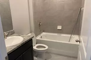 2012 Midnight Pearl Dr, Sarasota, FL 34240 - Photo 20