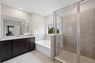 2136 Midnight Pearl Dr, Sarasota, FL 34240 - Photo 30