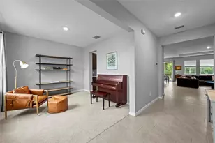 2136 Midnight Pearl Dr, Sarasota, FL 34240 - Photo 4