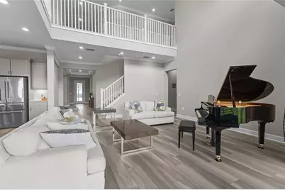 5855 Silverside Pine Court, Lakewood Ranch, FL 34211 - Photo 6