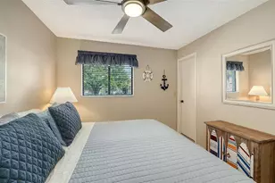 1646 Stickney Point Rd, Sarasota, FL 34231 - Photo 36