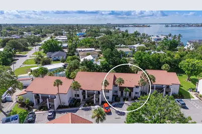 1646 Stickney Point Road #101, Sarasota, FL 34231 - Photo 2