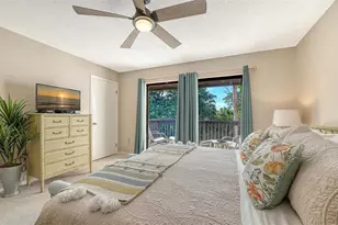 1646 Stickney Point Rd, Sarasota, FL 34231 - Photo 40