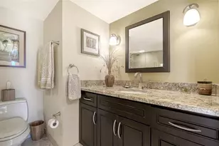 2301 Gulf of Mexico Dr, Longboat Key, FL 34228 - Photo 20