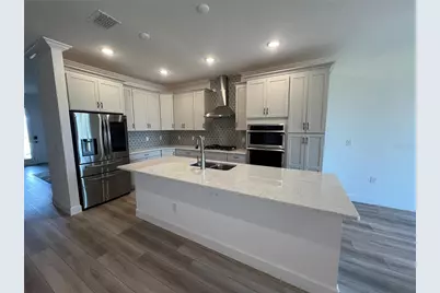 931 Signet Drive, Apollo Beach, FL 33572 - Photo 2