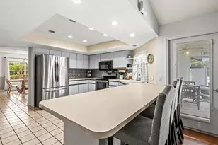 1420 MacKintosh Blvd, Nokomis, FL 34275 - Photo 18