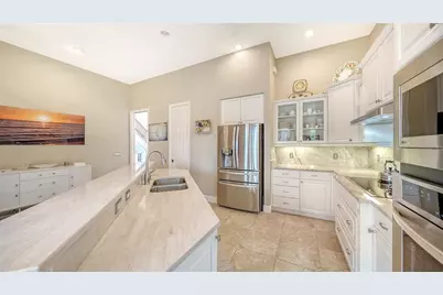 657 Halyard Lane, Longboat Key, FL 34228 - Photo 8