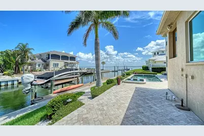 657 Halyard Lane, Longboat Key, FL 34228 - Photo 24