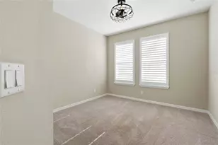3590 Secret Stroll Dr, Sarasota, FL 34240 - Photo 22