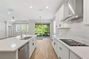 3590 Secret Stroll Dr, Sarasota, FL 34240 - Photo 12