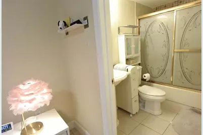 5231 Lake Village Drive #27, Sarasota, FL 34235 - Photo 16