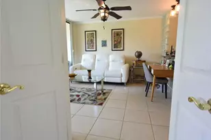 5231 Lake Village Dr, Sarasota, FL 34235 - Photo 6