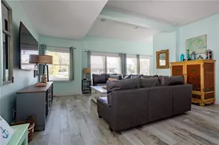 504 Spring Ave, Anna Maria, FL 34216 - Photo 6