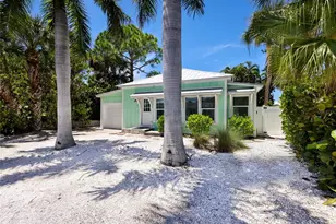 504 Spring Ave, Anna Maria, FL 34216 - Photo 4