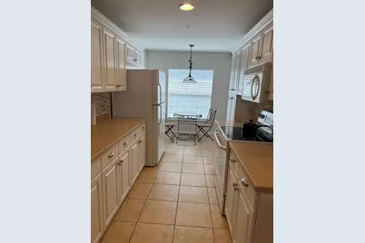 7060 Strand Circle #7060, Bradenton, FL 34203 - Photo 6