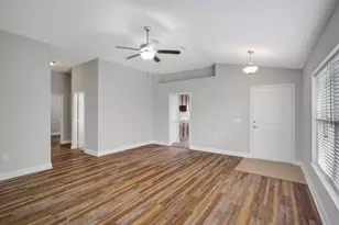 7088 Wirevine Dr, Brooksville, FL 34602 - Photo 8